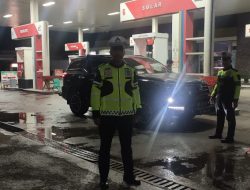 Sat Lantas Polres Polman Laksanakan Blue Light Patrol untuk Cegah Tindak Kejahatan dan Pelanggaran Lalu Lintas